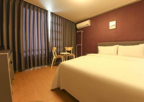 Lighthouse Beach Motel 속초 외부 사진