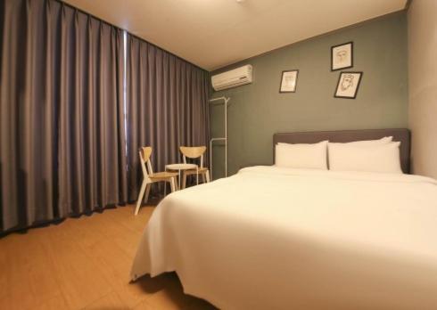 Lighthouse Beach Motel 속초 외부 사진